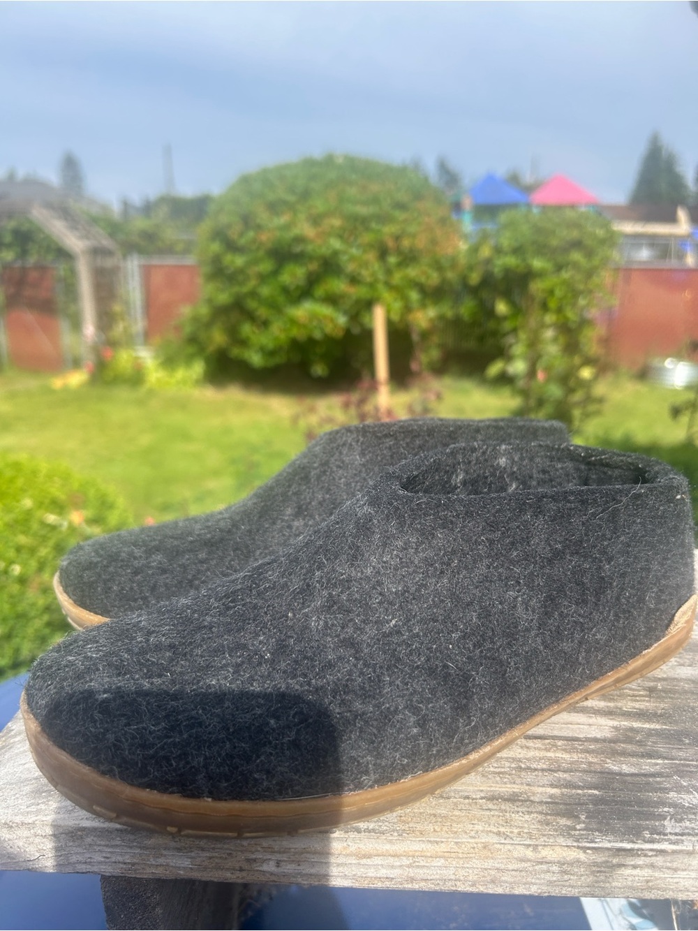 Glerups Women’s Black Slip On Wool Slipper With Honey Rubber Bottom Sz 38/7.5US - Picture 12 of 14